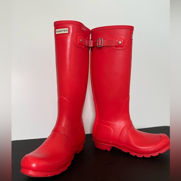 RARE COLOR Women’s HUNTER Original Tall Matte Boots with racer stripe on back💗 - Picture 2 of 12